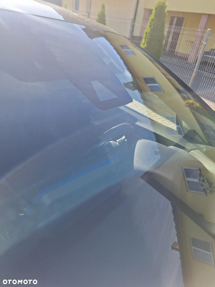 Toyota C-HR 1.2 T GPF Prestige - 23