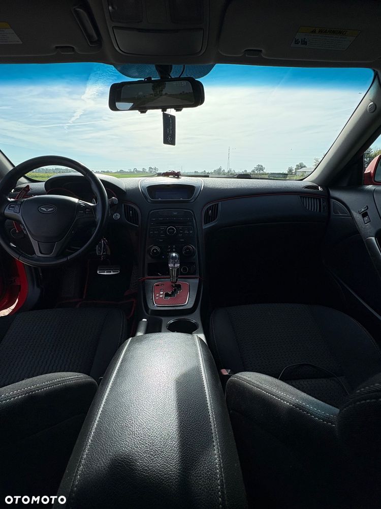 Hyundai Genesis - 9