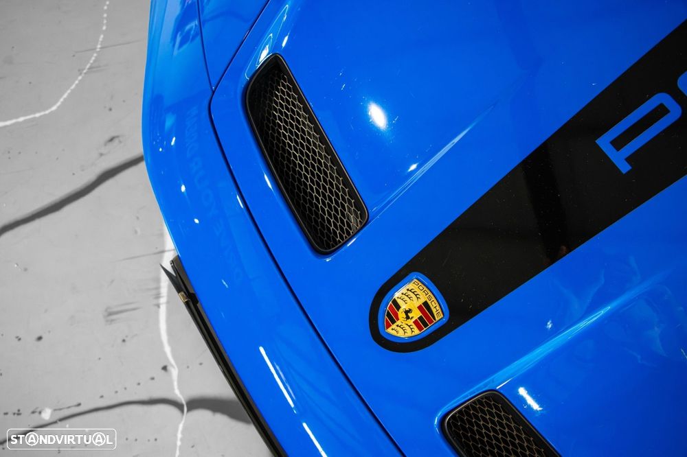 Porsche 911 (992) - 24