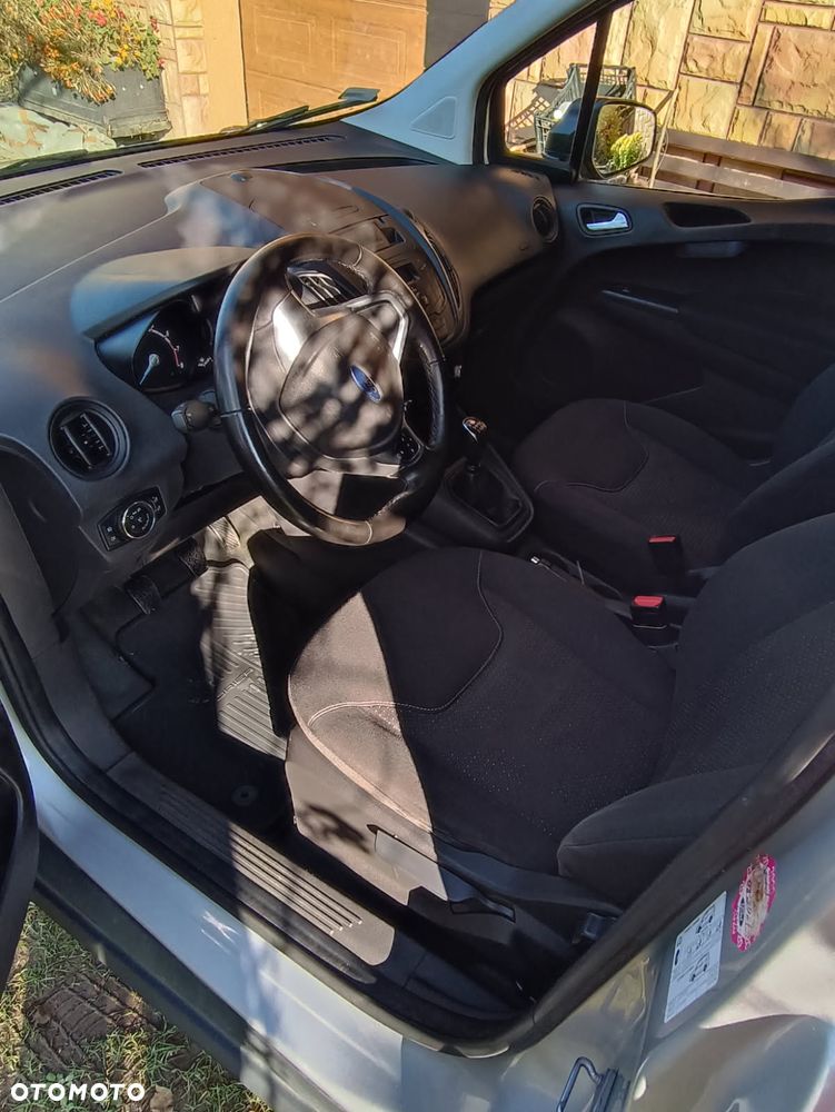 Ford Transit Courier - 5