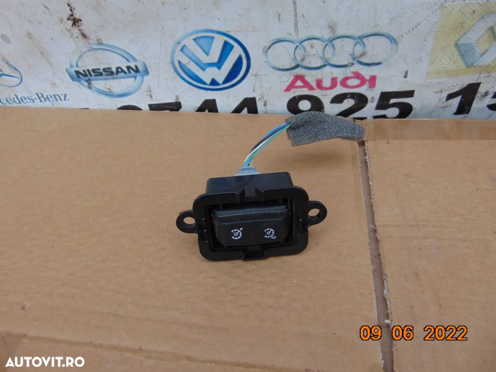 Buton Pilot tempomat renault Megane 3 an 2008-2016 dezmembrez - 1