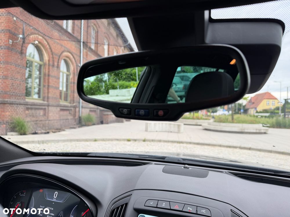 Opel Insignia 2.0 CDTI Enjoy S&S - 27