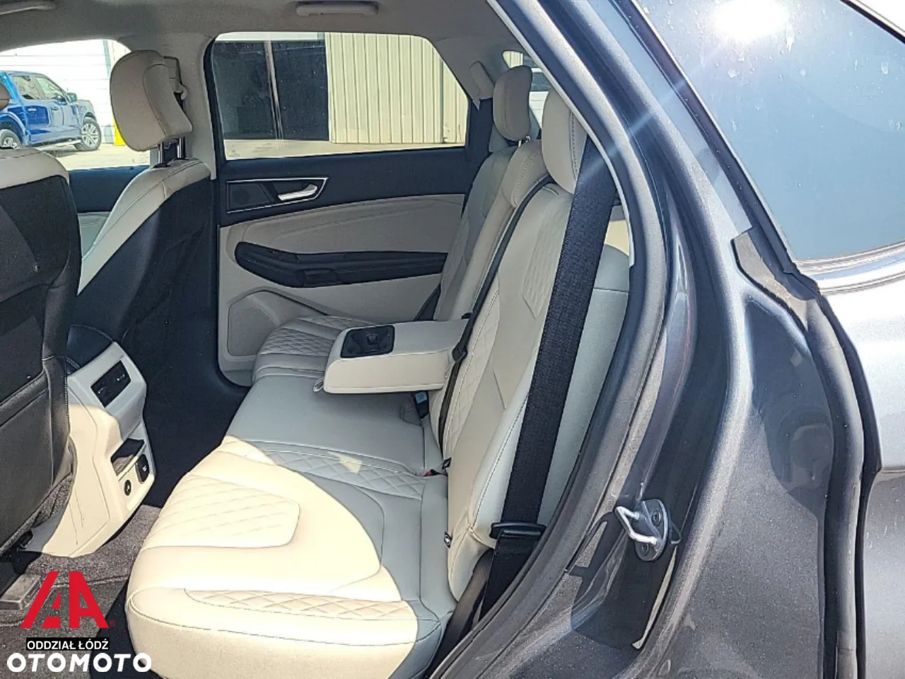 Ford Edge - 7