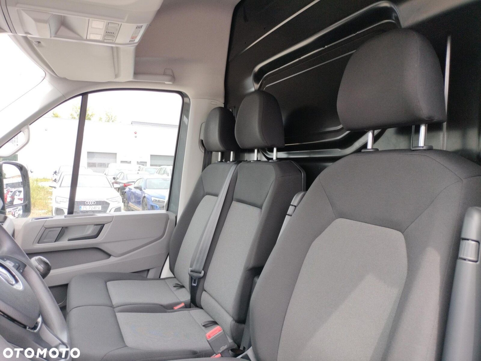 Volkswagen Crafter 35 furgon 140KM 3640 - 11