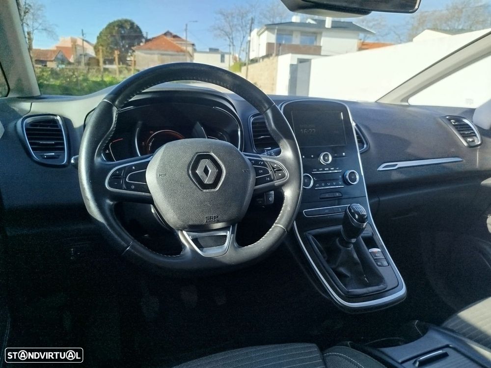 Renault Grand Scénic 1.5 dCi Dynamique S SS - 11