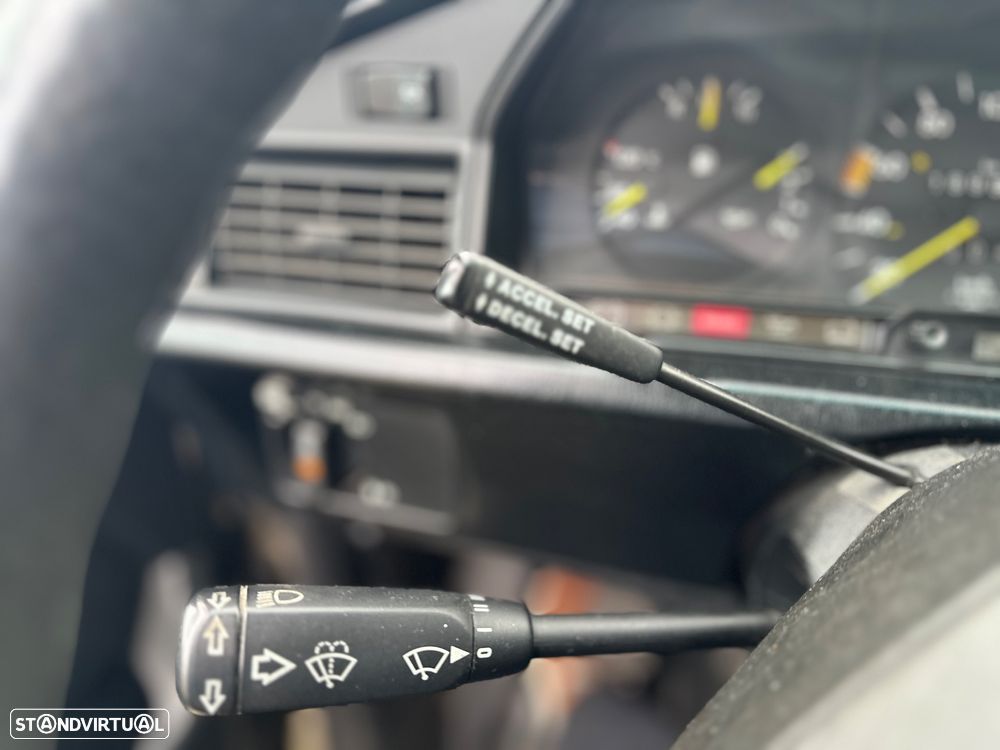 Mercedes-Benz A 190 - 19