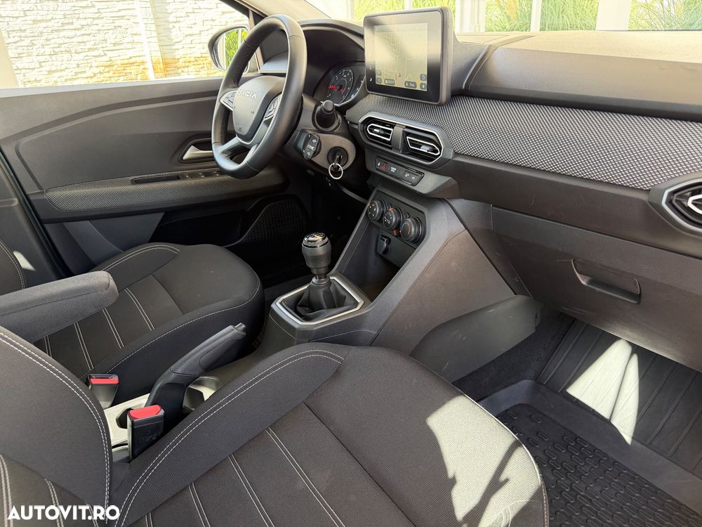 Dacia Logan TCe 90 MT5 Expression - 29
