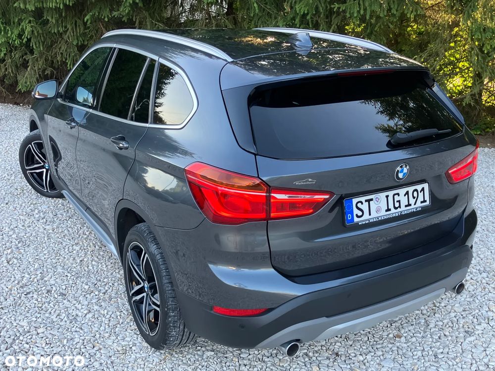 BMW X1 xDrive25d Sport Line - 9