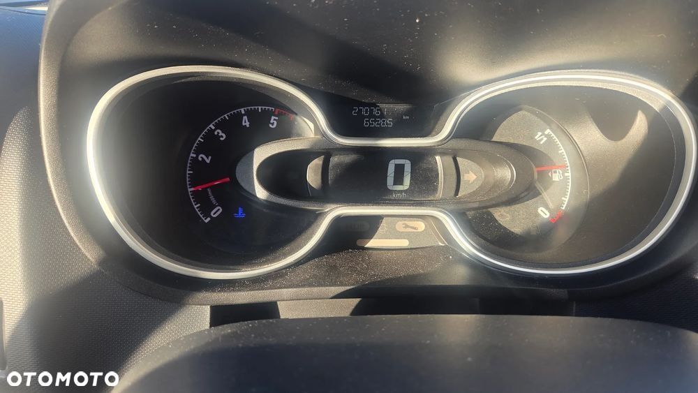 Opel Vivaro - 12
