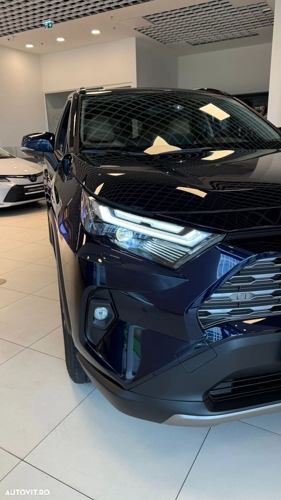 Toyota RAV4 - 7