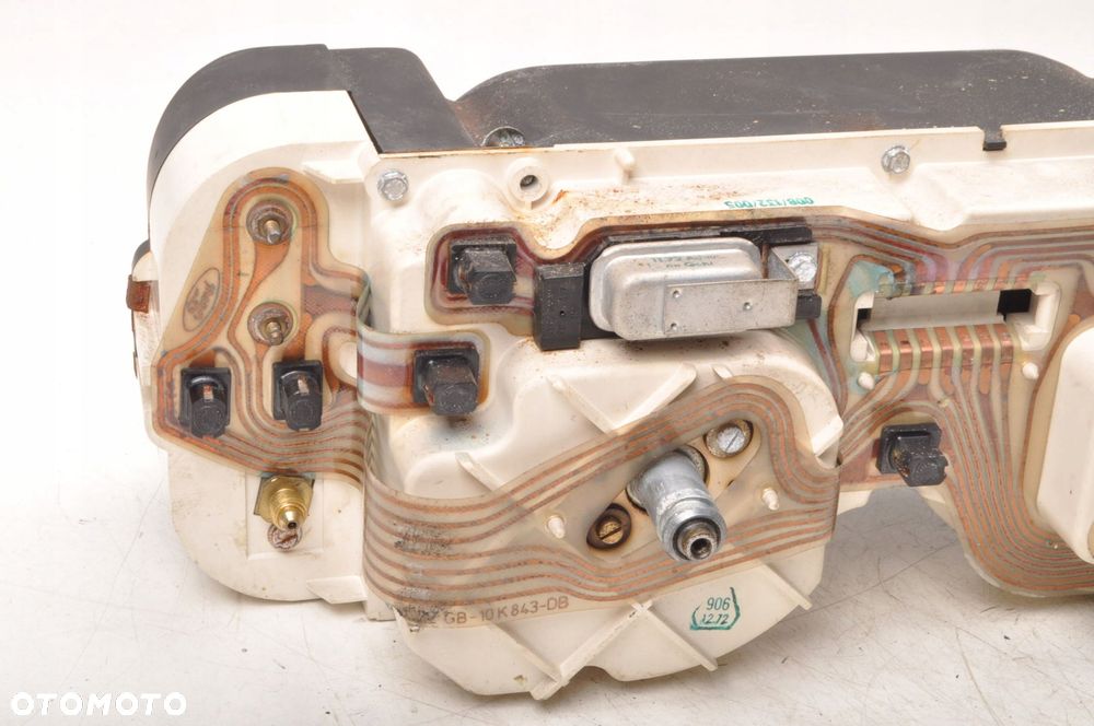 FORD GRANADA GXL LICZNIK ZEGARY ANGLIK 72GB-10849-JC - 10