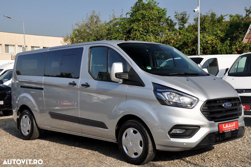 Ford Transit Custom L2H1 9 Locuri - 3