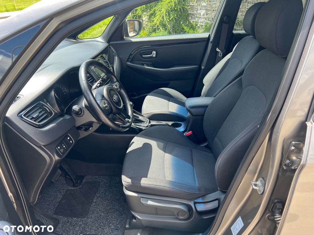 Kia Carens 1.7 CRDi 141 Dream Team Edition - 11