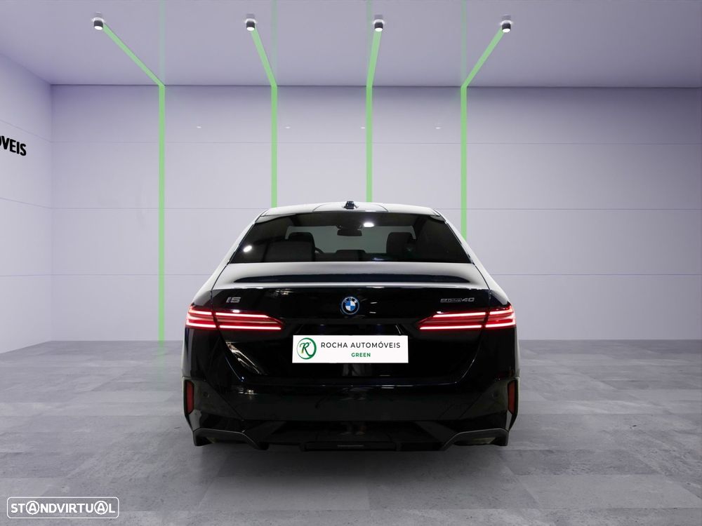 BMW i5 eDrive40 Pack Desportivo M Pro - 4