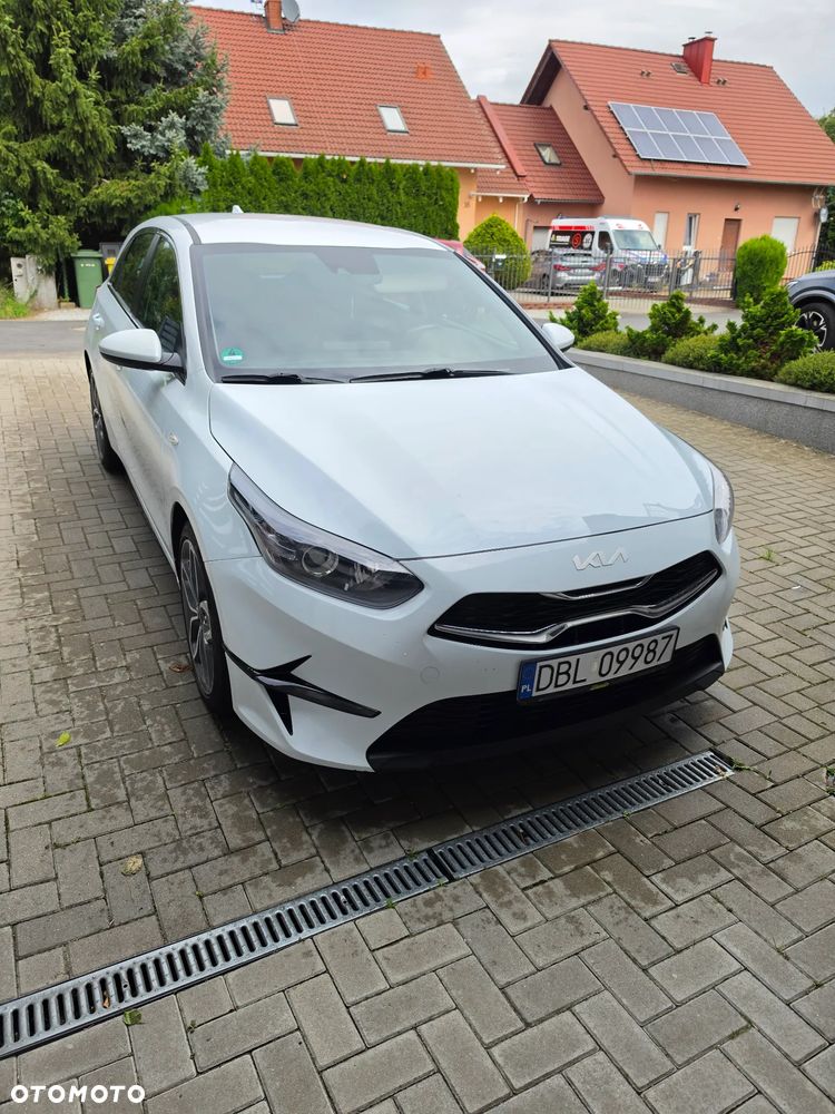 Kia Ceed 1.5 T-GDI MHEV Business Line DCT - 12
