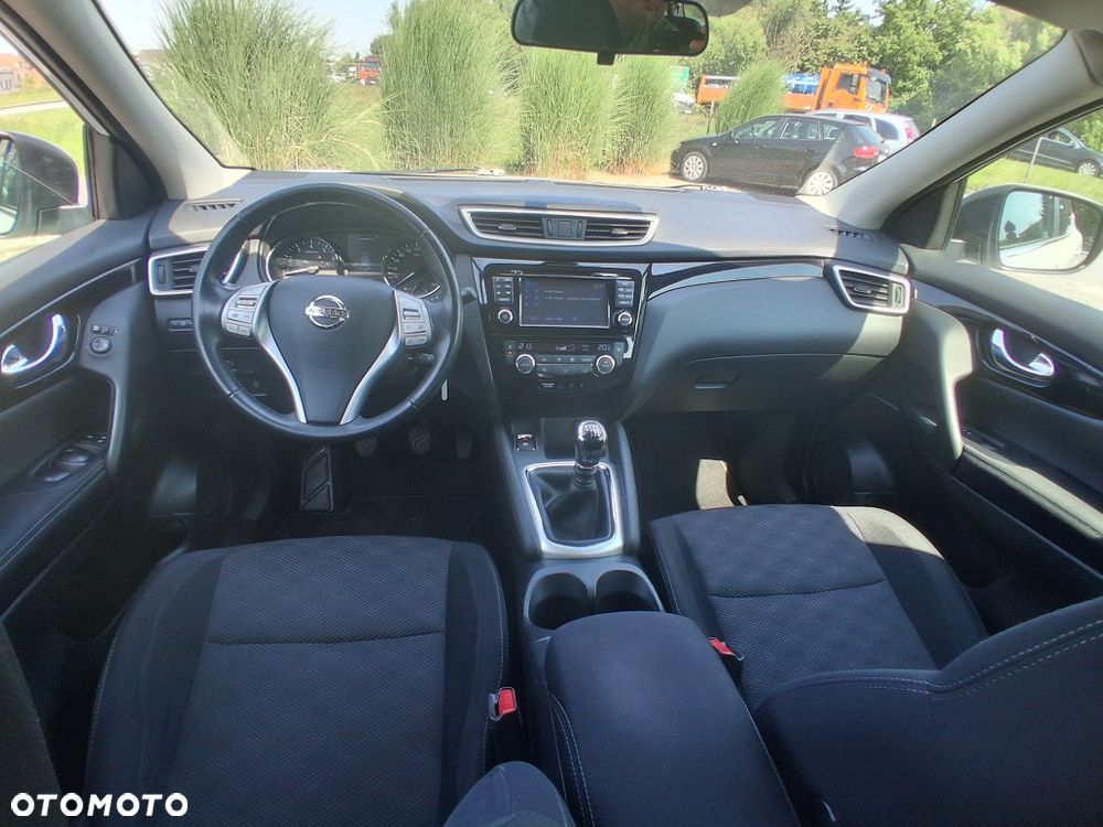 Nissan Qashqai 1.6 DIG-T N-Tec - 15