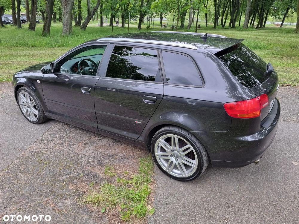 Audi A3 Sportback 1.8 TFSI S line Sportpaket Plus - 4