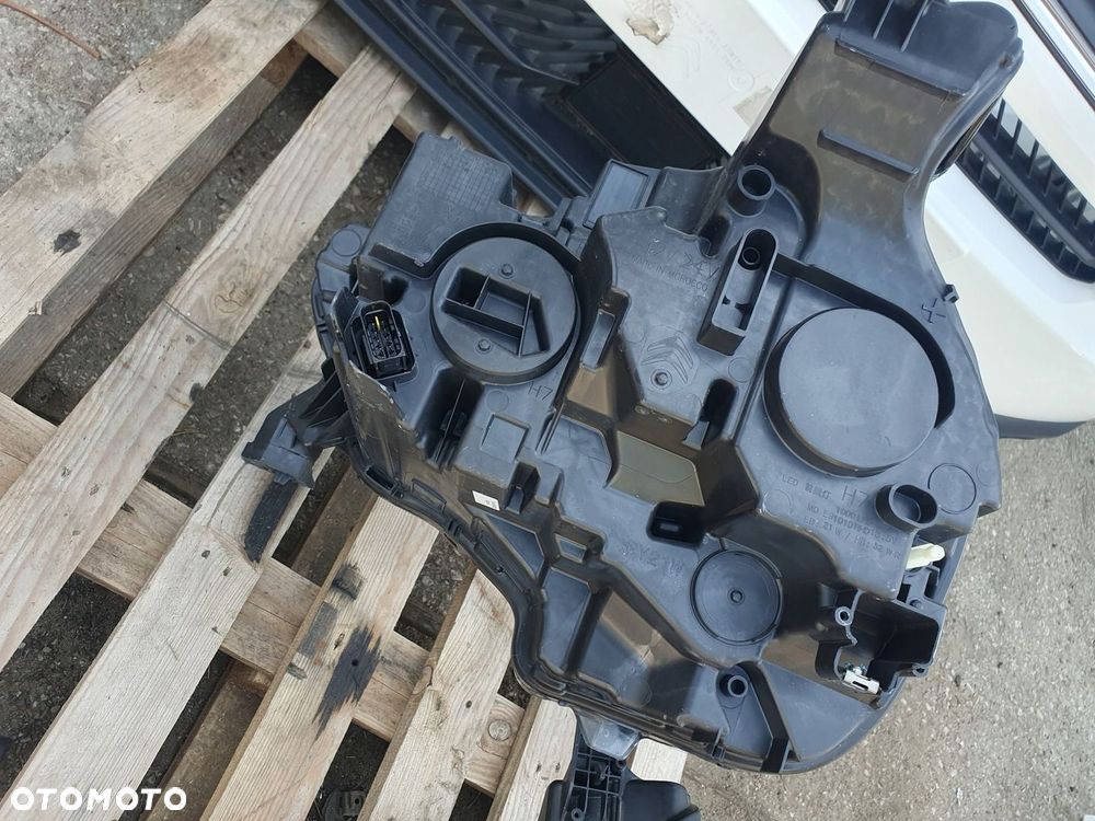 CITROEN C4 III E- C4 C4X MASKA ZDERZAK 2X LAPA 2X BŁOTBNIK EWPB - 10