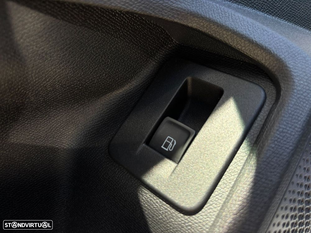 Cupra Formentor 1.4 e-Hybrid DSG Priority - 17
