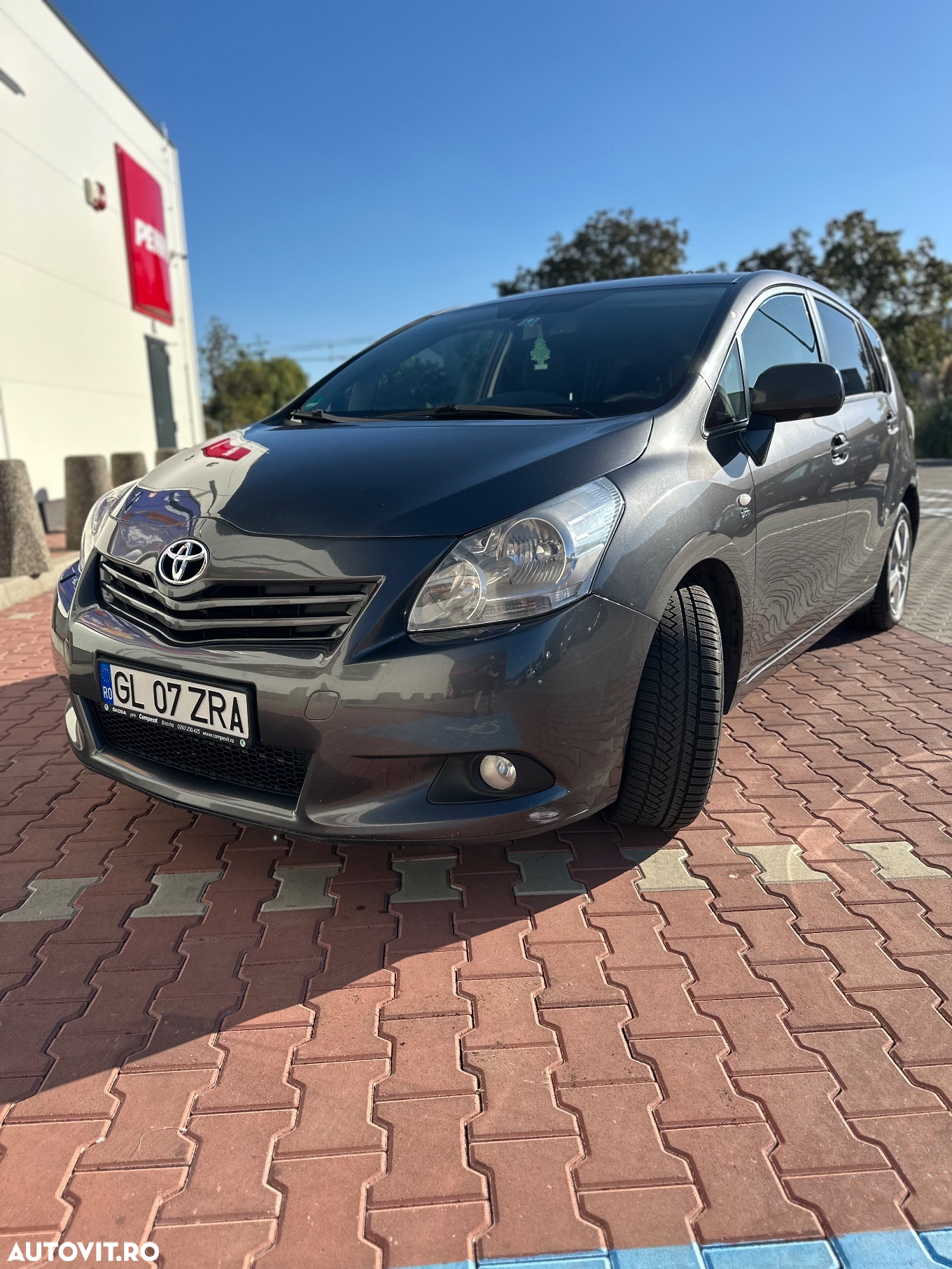Toyota Verso 2.2 Aut Sol - 2