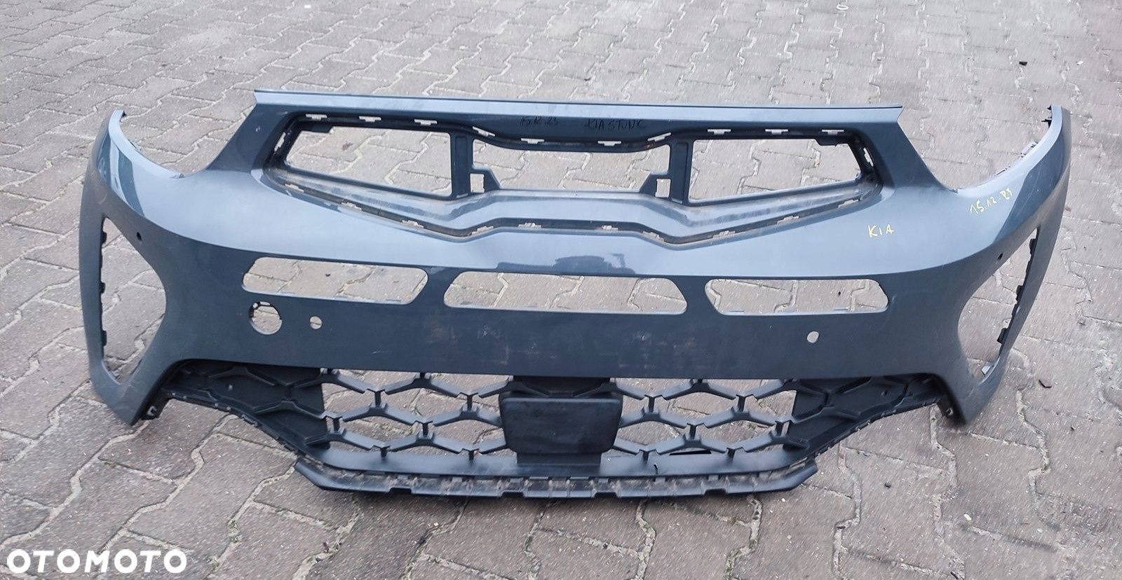 Zderzak przód przedni 86511-H8KA0 Kia Stonic GT 17- kratka - 1