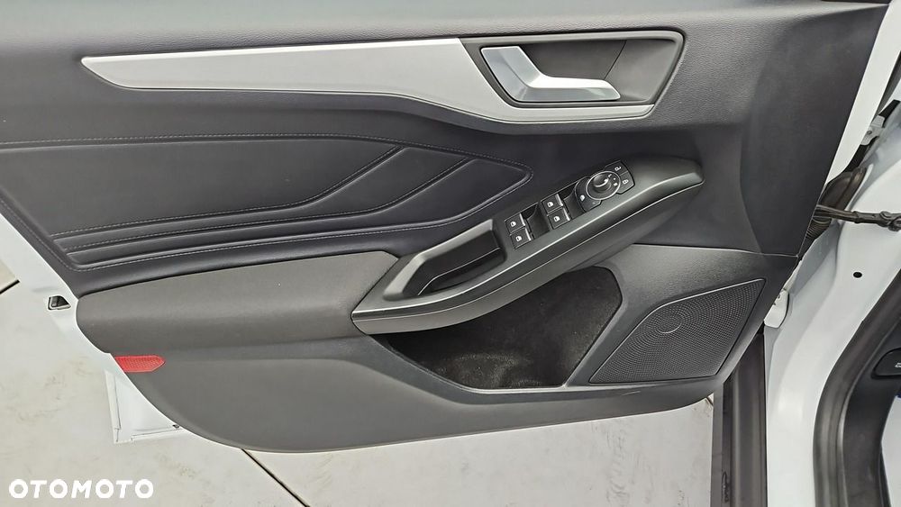 Ford Focus - 11