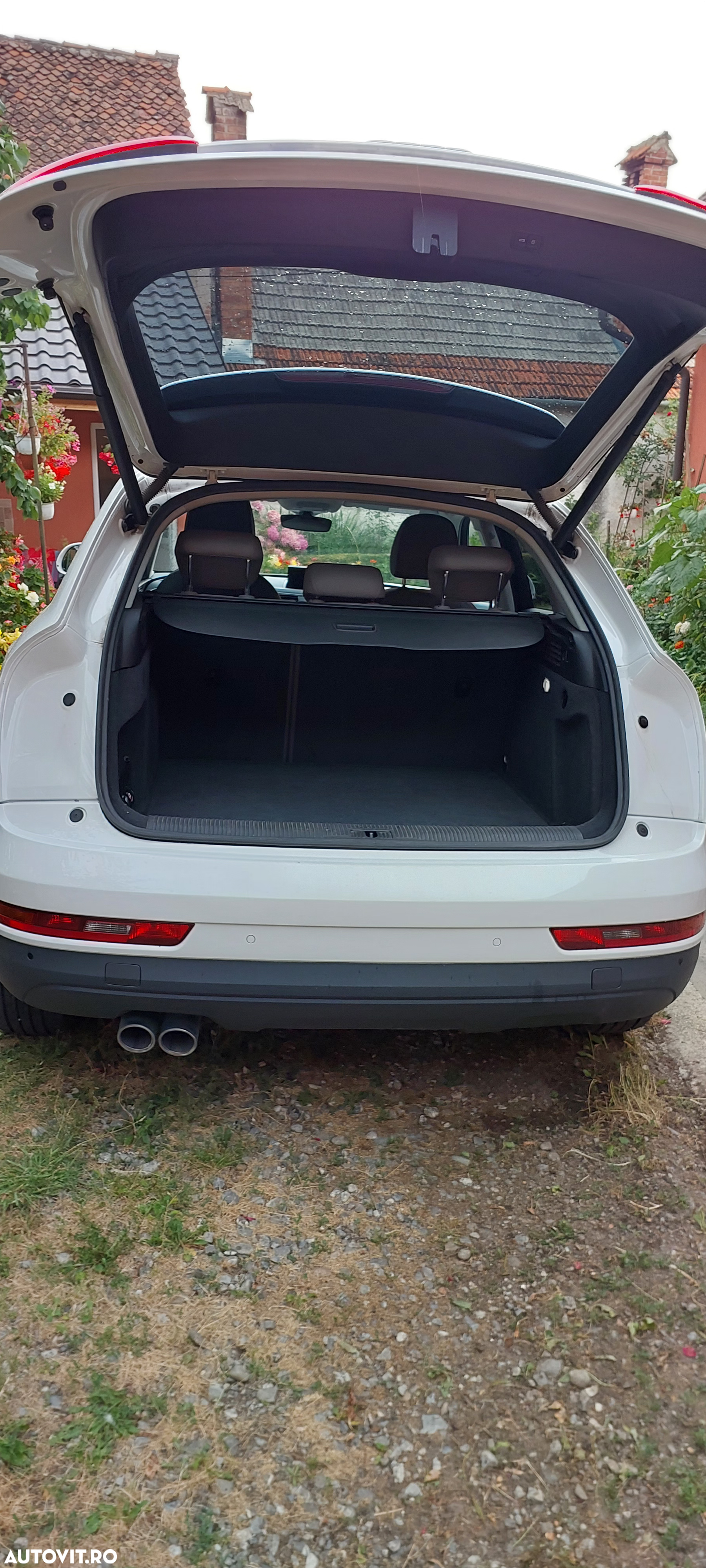Audi Q3 35 TDI quattro S tronic S line - 8