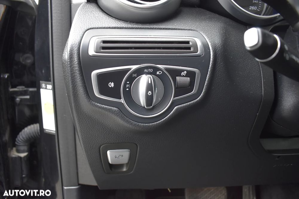 Mercedes-Benz GLC 250 d 4MATIC - 31