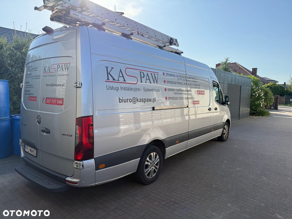 Mercedes-Benz Sprinter 319 - 2