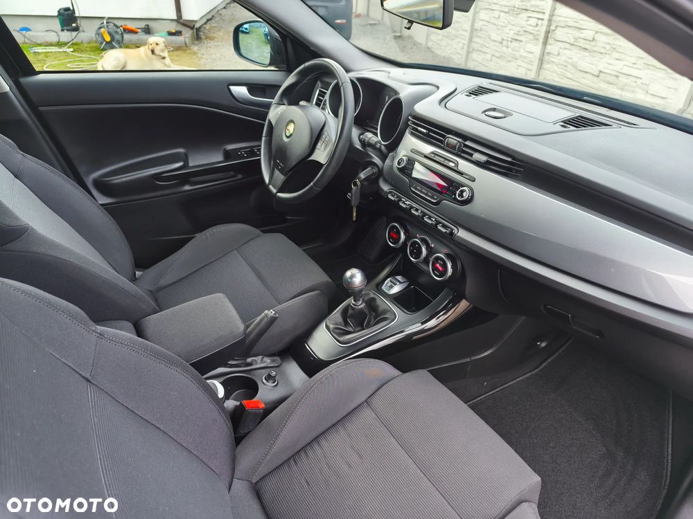 Alfa Romeo Giulietta 1.4 TB 16V B-Tech - 8