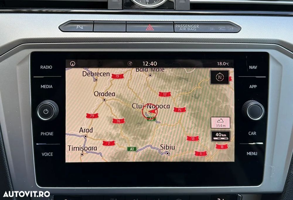 Volkswagen Passat - 16