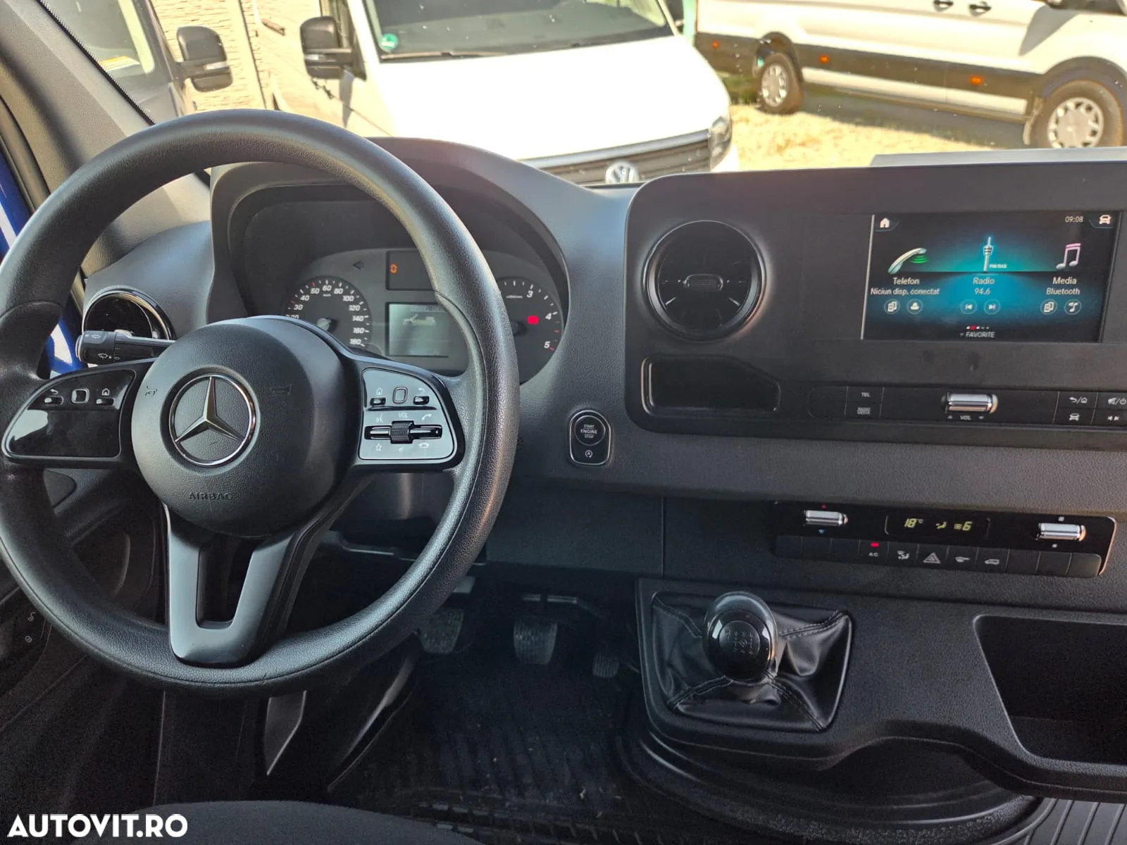 Mercedes-Benz New Sprinter L3H2 - 24