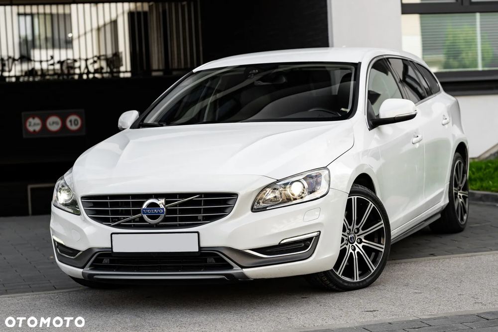 Volvo V60 2014 photo 5