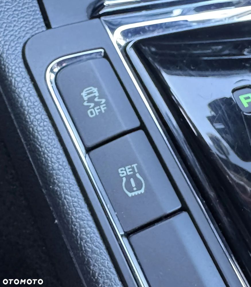 Skoda Superb 3.6 V6 4x4 DSG Elegance - 28