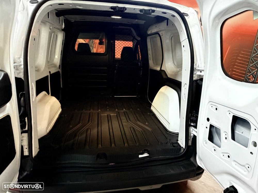 Renault Kangoo Rapid E-Tech - 7