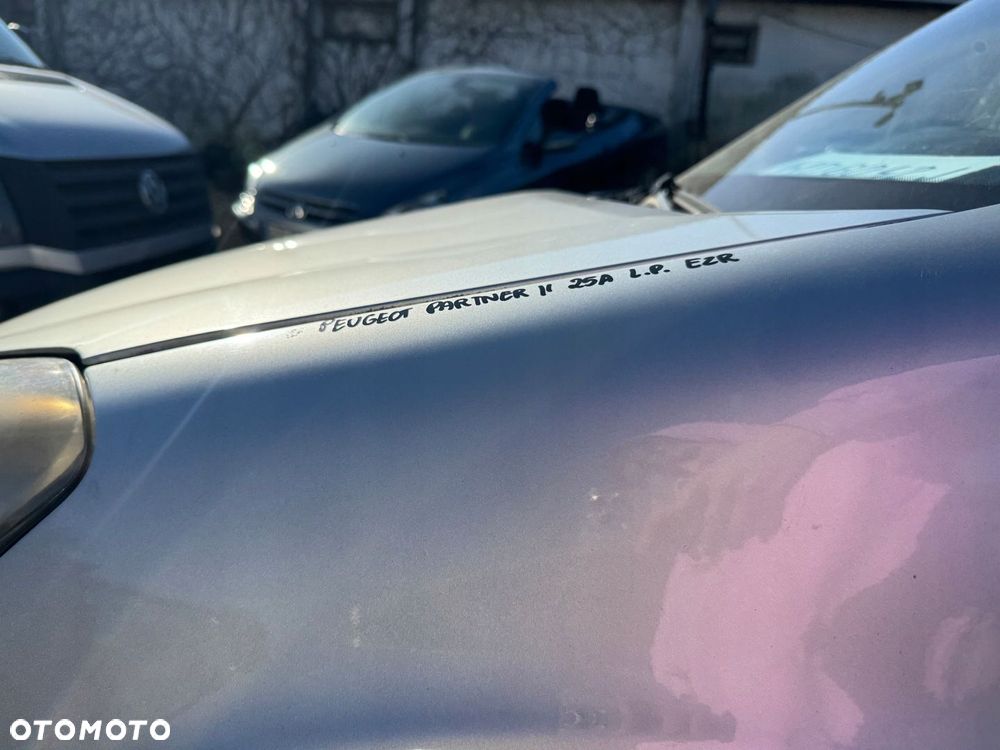 PEUGEOT PARTNER II BŁOTNIK LEWY PRZÓD PRZEDNI EZR - 9
