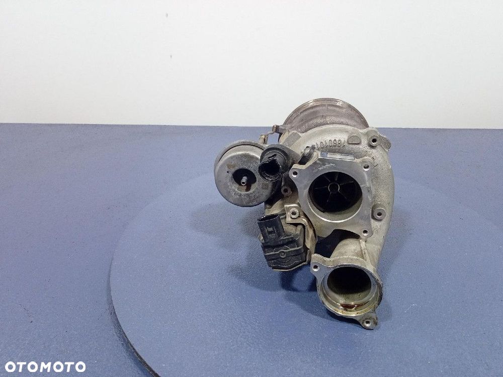 PORSCHE PANAMERA II 971 4.0 TURBO TURBOSPRĘŻARKA PRAWA 0P2145704B - 2