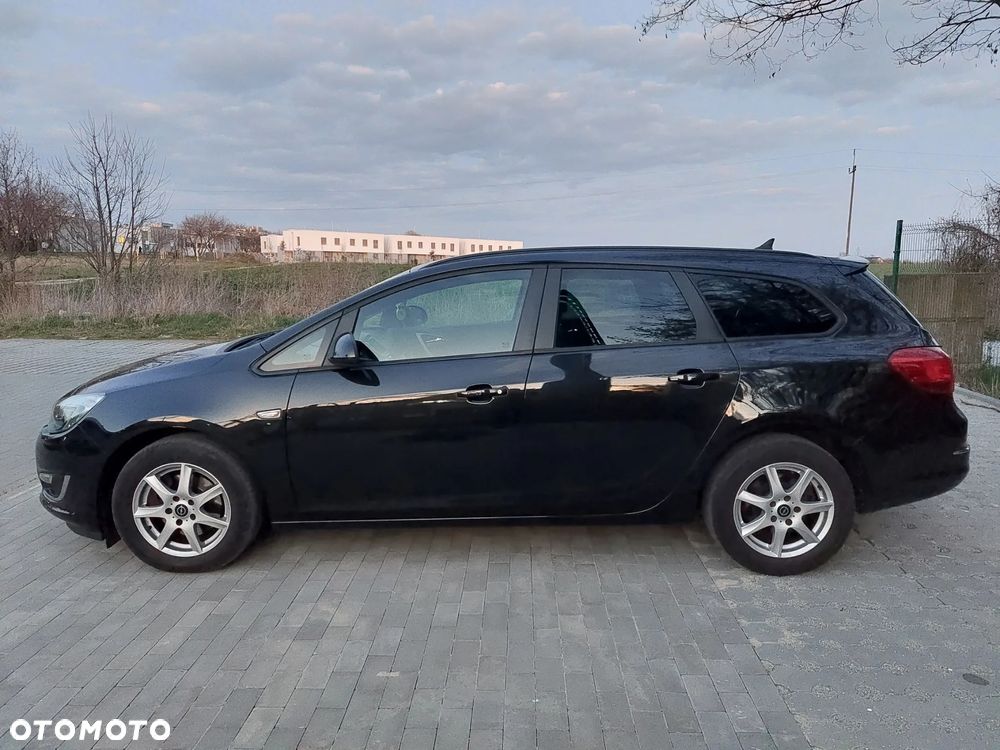 Opel Astra 1.7 CDTI DPF ecoFLEX TourerStart/Stop ENERGY - 4