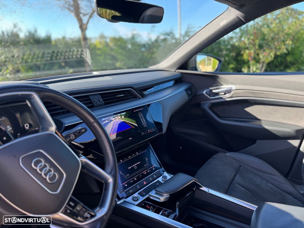 Audi e-tron 55 quattro S line - 16