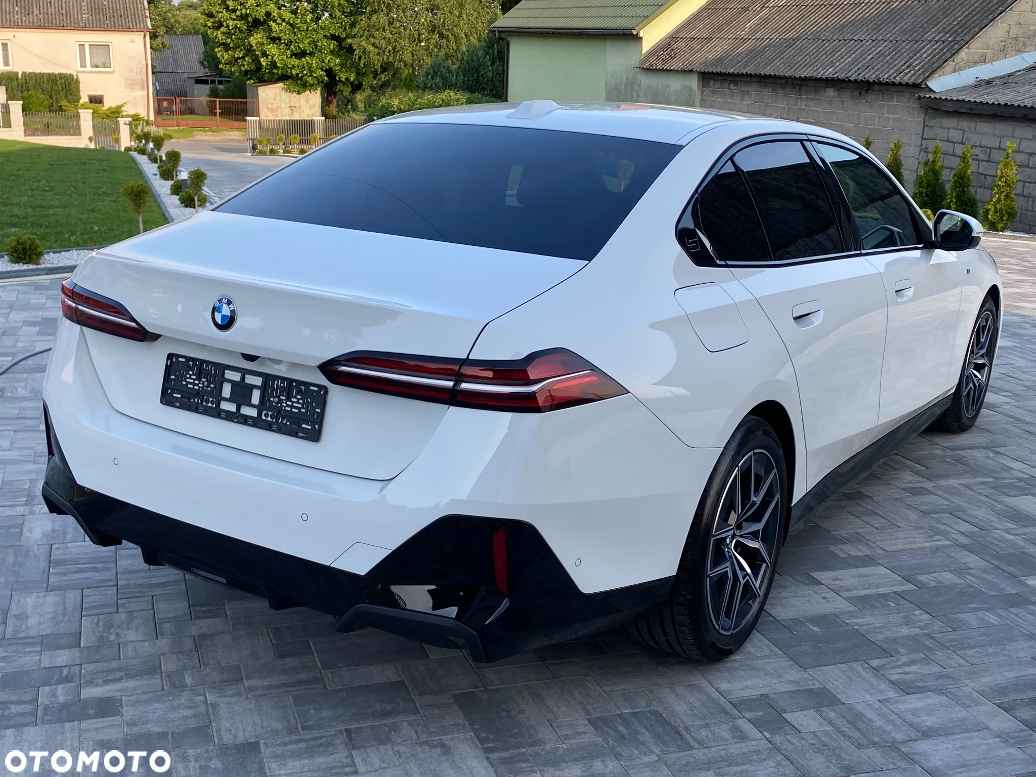 BMW Seria 5 - 14