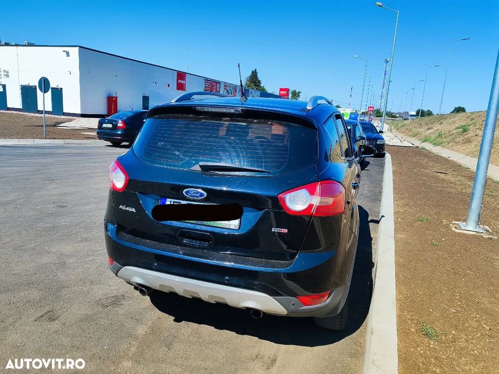 Ford Kuga 2.0 TDCi 4WD Powershift Titanium - 3