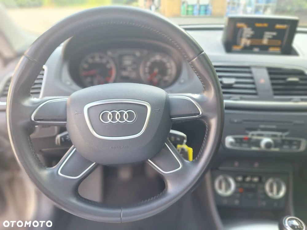Audi Q3 2.0 TFSI Quattro - 25