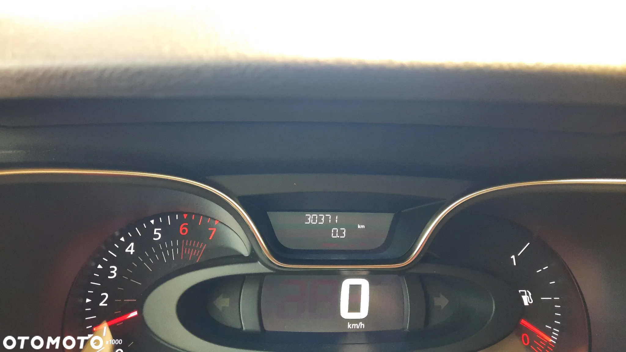 Renault Captur 0.9 Energy TCe Intens EU6 - 13