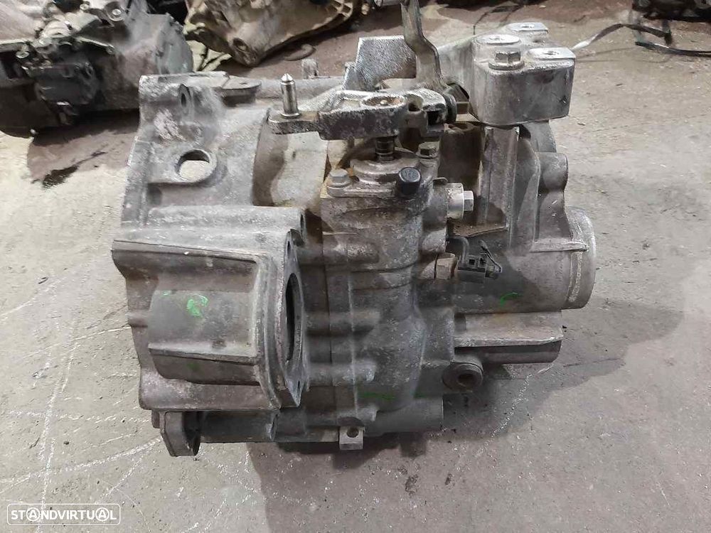 CAIXA VELOCIDADES AUDI A3 SPORTBACK 2004 -GRF - 2