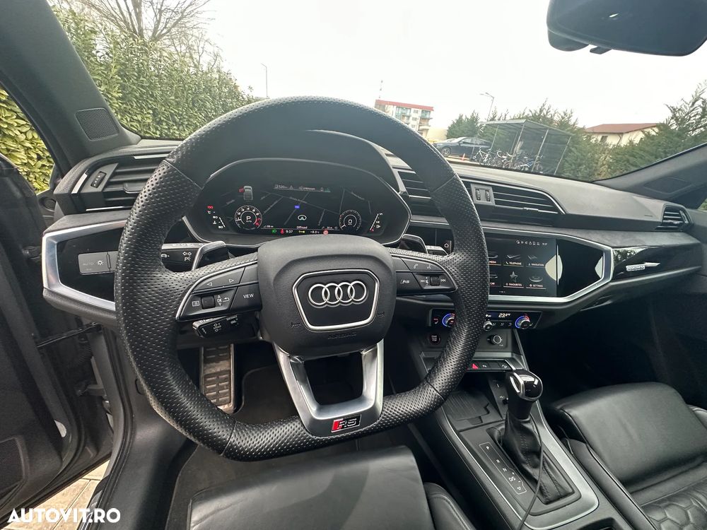 Audi RS Q3 - 9