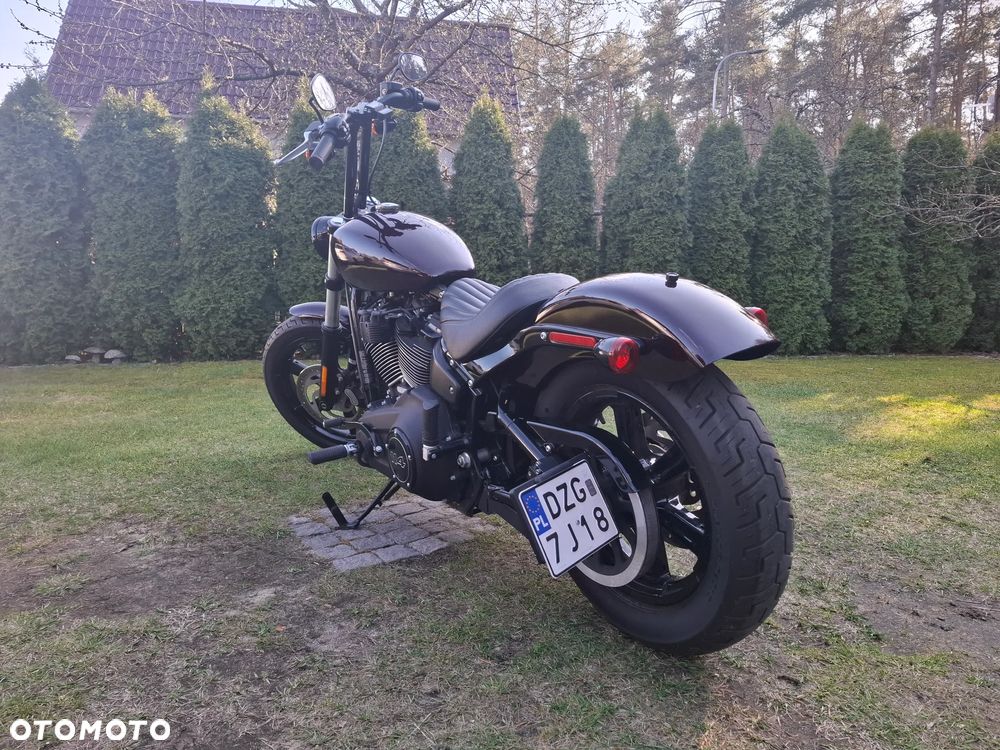 Harley-Davidson Softail Street Bob - 9