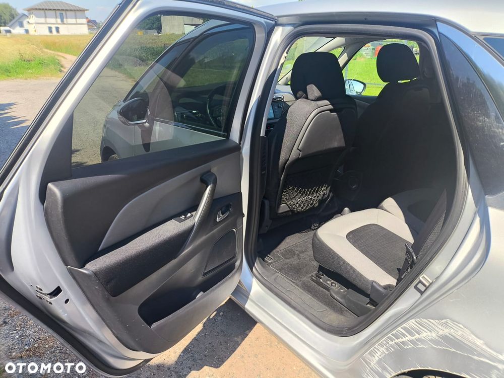 Citroën C4 Picasso - 21