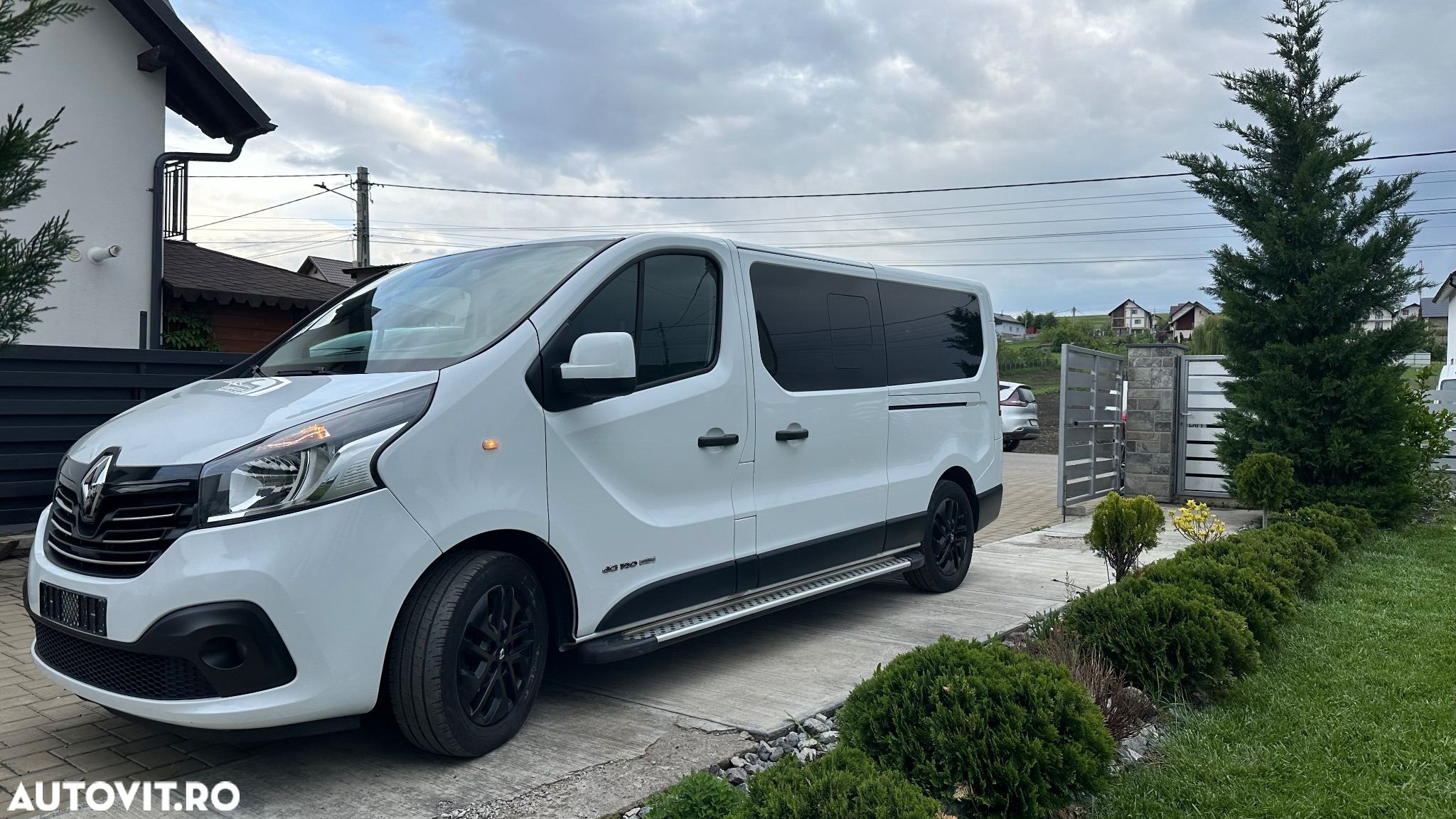 Renault Trafic ENERGY 1.6 dCi 140 Start & Stop Combi L1H1 Expression - 2