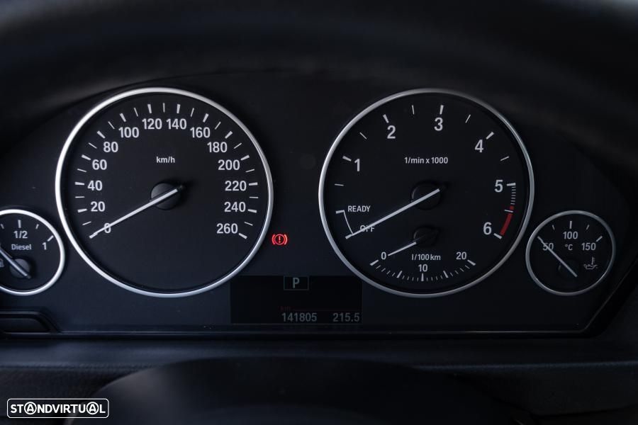 BMW 320 d xDrive Auto - 37