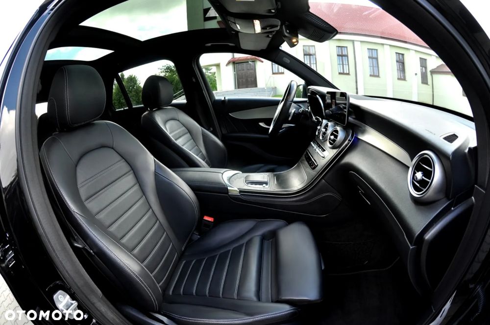 Mercedes-Benz GLC 200 d 4Matic 9G-TRONIC AMG Line - 22